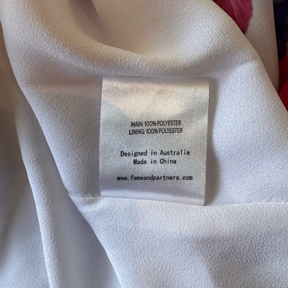 Fame and Partners Floral Maxi Dress Size 10 Prom Plunge Neck Strappy Back (Read) - Picture 4 of 9